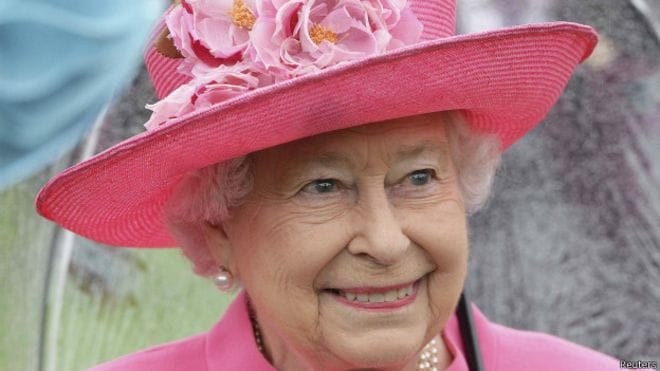 Know: The Secret of the Queen elizabeth's bag
