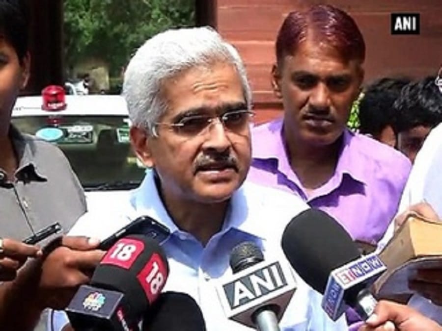 new rbi governor shaktikanta das who spoke of inking thumbs after noteban