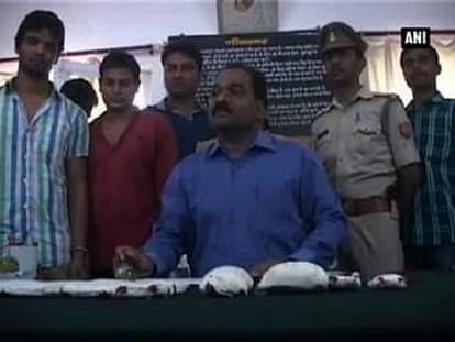 Two held with heroin worth Rs. 50 lakh 