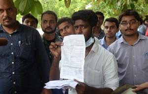 Masters of the university entrance exam paper viral
