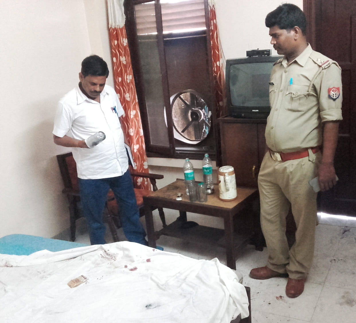 firing in hotel, one injured