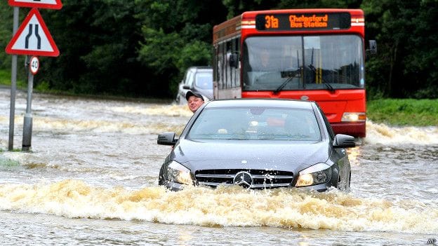 Flood kills 20 in Virginia of America