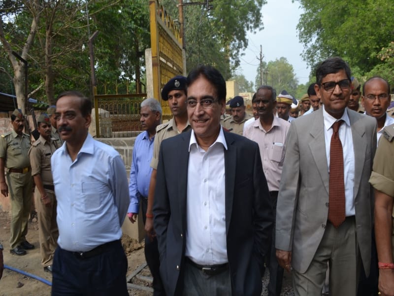 commission will submit its report on time