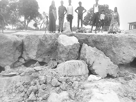 The teenager died in Kannauj mound collapse