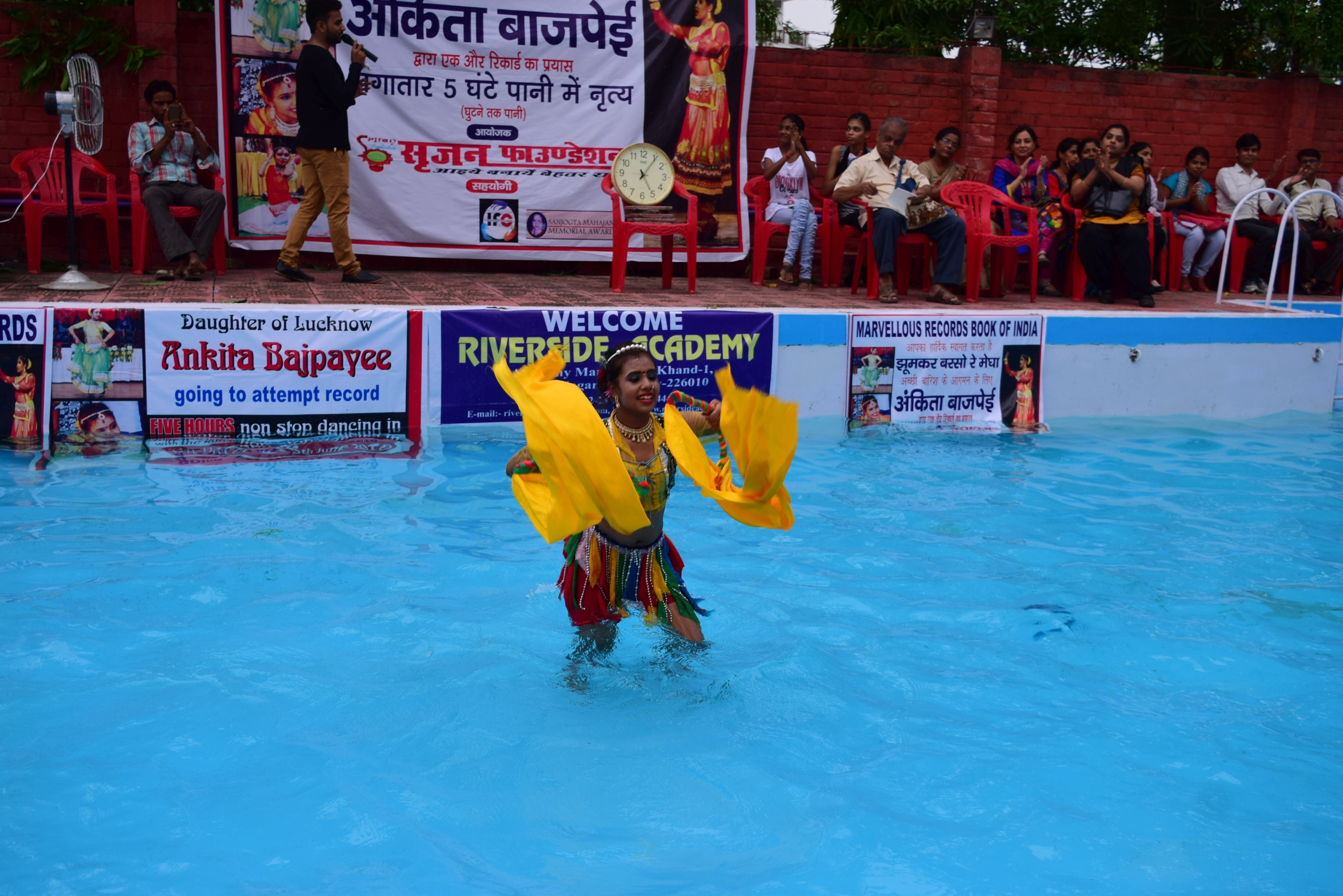  ankita bajpai creates record of dancing in water