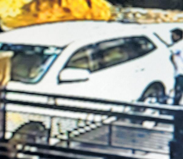 robbery, loot, thievery, car robbery, car thievery, car loot, crime, chandigarh