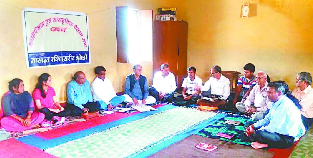 Eyes were moist hear poems in memory of martyrs