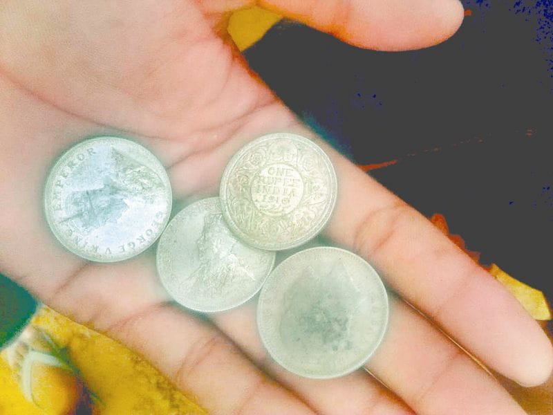 people find silver coin diging in thiravali village