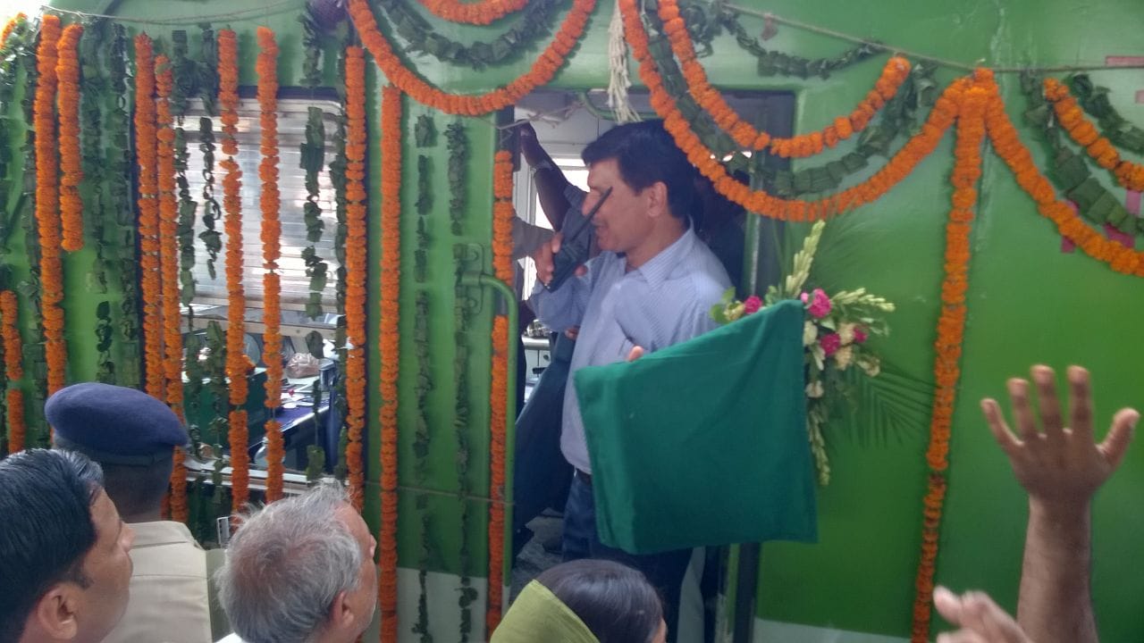 sonipat jind passanger train, rail minister inagurates sonipat train, suresh prabhu