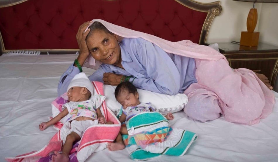 OMG, world oldest mothers, gives birth age of 66 and SEVENTY