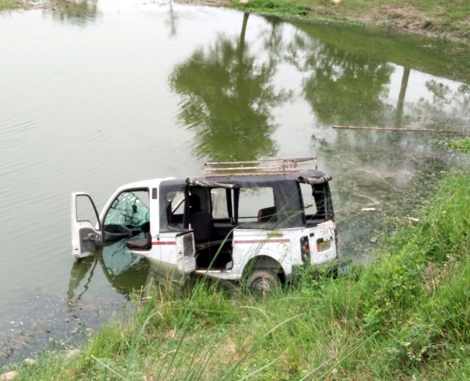 Magic truck collision Upturned, three injured