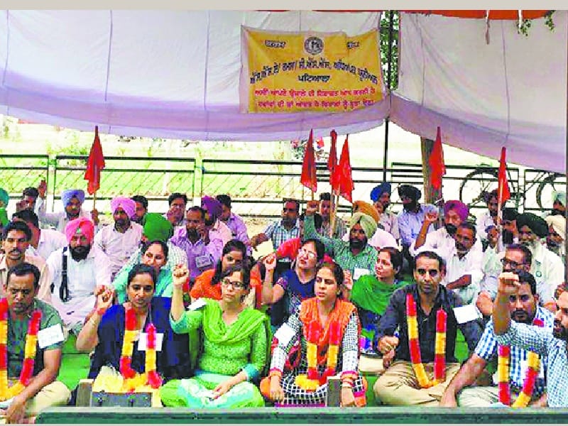 SSA / Rmsa teacher, DC office, hunger strike, Patiala