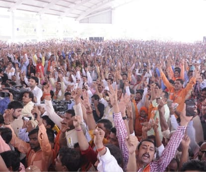 amit shah addresses part leaders in barabanki