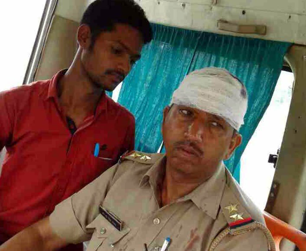 two communities clashed in amroha up