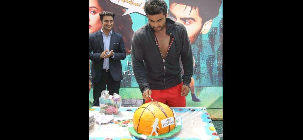 arjun kapoor turns 31, celebrates his birthday on the sets of half girlfriend