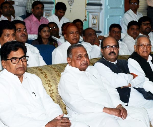 Pics of miniters oath ceremony in UP.