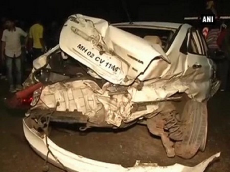 Car-rickshaw collision, one died