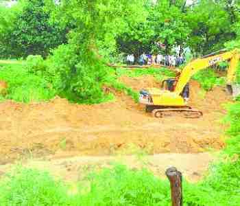 irrigation will doing cleaning of canals 