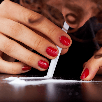 drug addiction, drug de-addiction center, drug addiction in girls, drug smuggling
