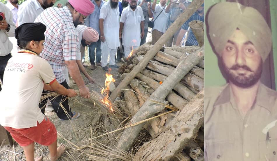 pampore terror attack: funeral of shaheed CRPF hawaldar in ropar