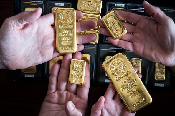 10 probable reasons why gold price will go up in near future