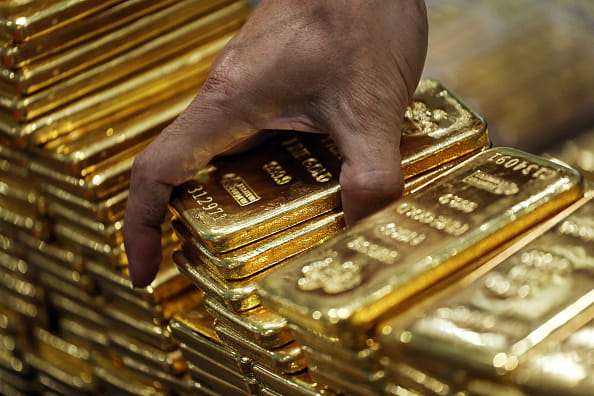 10 probable reasons why gold price will go up in near future
