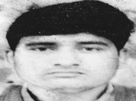 Loanee farmer hanged