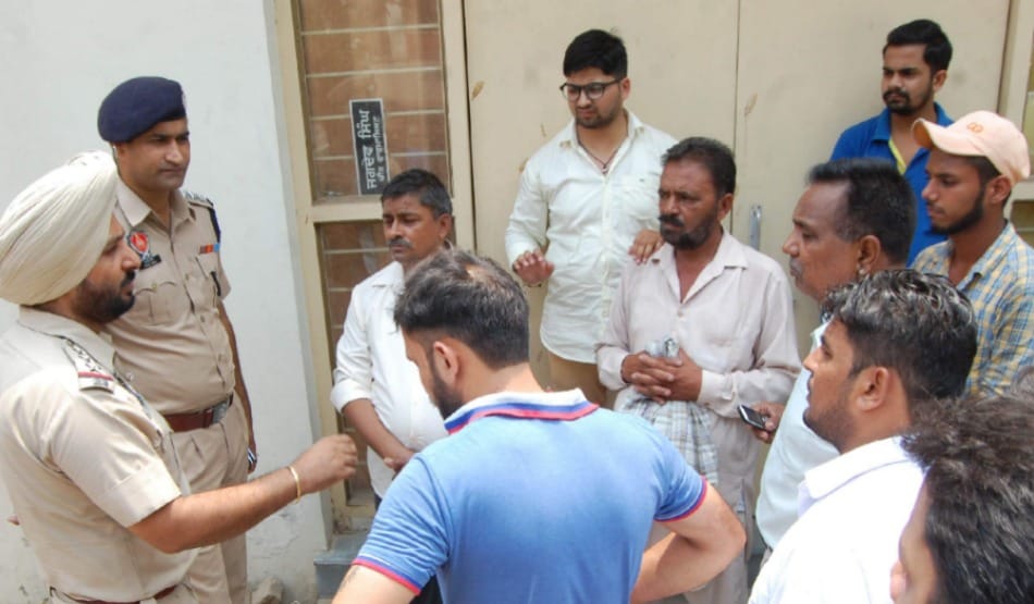 attack on Ola cab, brutal murder of  cab driver in mohali