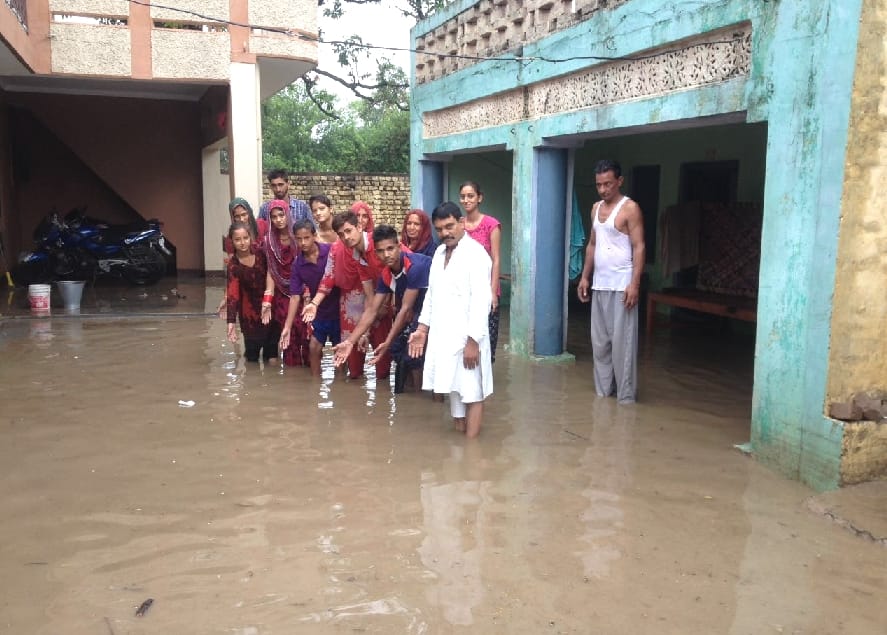 Flood after Heavy rainfall in himachal.