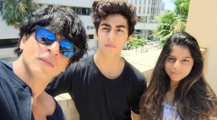 This video of Shah Rukh Khan making Aryan and Suhana dance on Dard-e-disco is ridiculously cute!