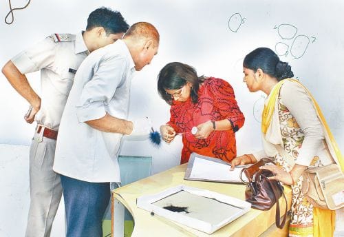 Four million theft in Textile showroom 