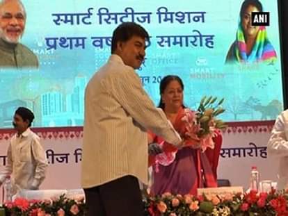 CM Raje dedicates projects for Jaipur smart city