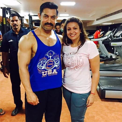 movie dangal hero aamir khan new look viral on social media