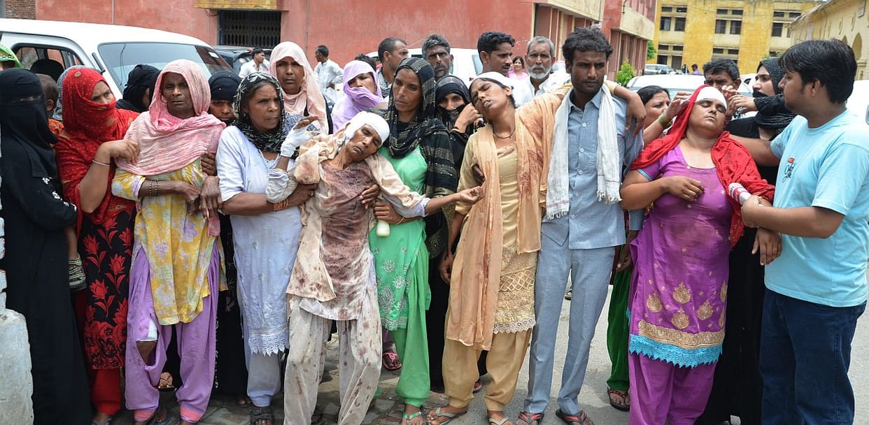 Ration dealer entered the house beaten.