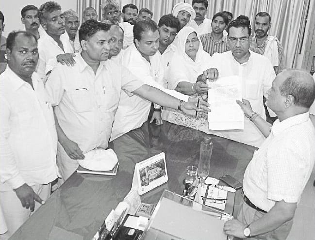 MLA angry on Protocol 
