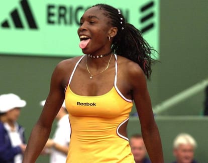 djokovic and venus begin the wimbeldon with win