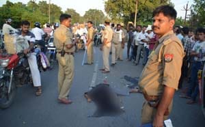 Crushed by the truck 's nephew Kesrinath