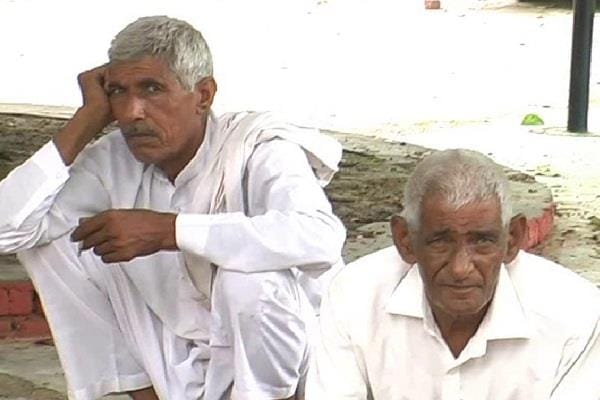 boy died in suspicious conditions, boy died on girl friend house, boy died in love story
