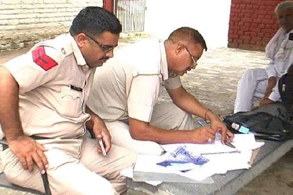 boy died in suspicious conditions, boy died on girl friend house, boy died in love story