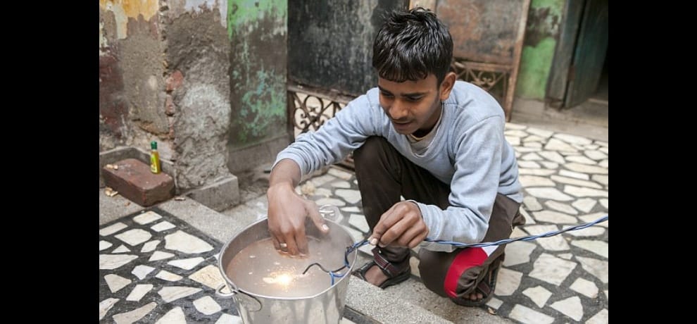 human lightbulb! The 'electric boy' of India deepak jangra can withstand shocking 11,000 volts