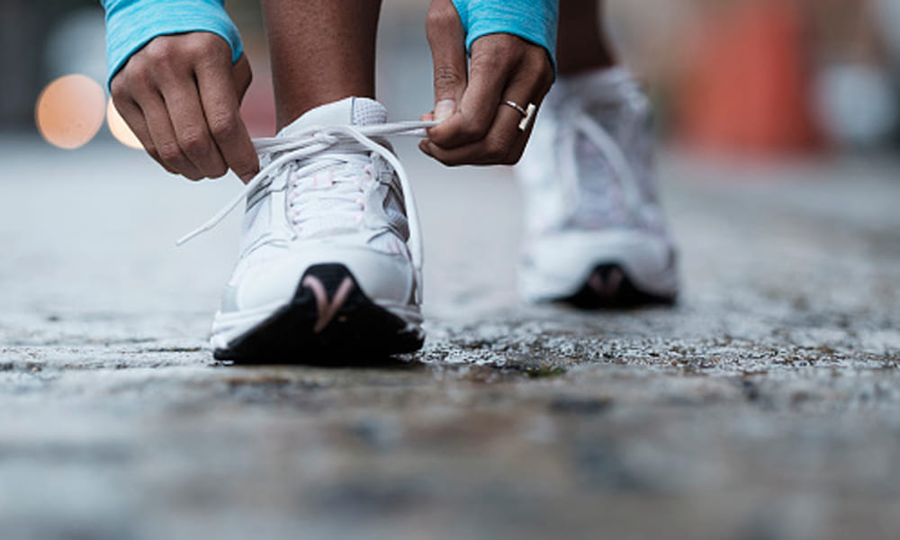 tips take care of your shoes in monsoon