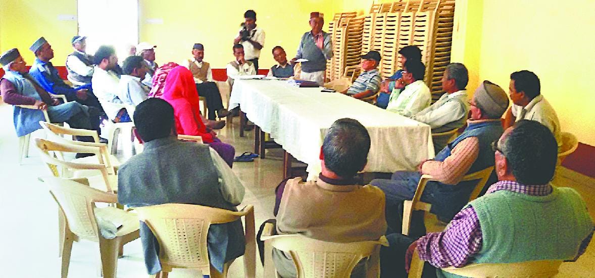 Expressed displeasure at the state of roads