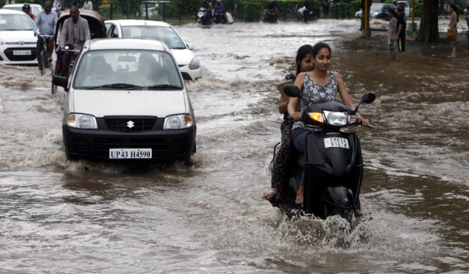 heavy rain in pre mansoon, Water logging in city