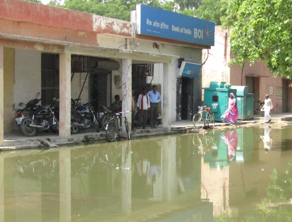 Apni nagaria waterlogging in the main street