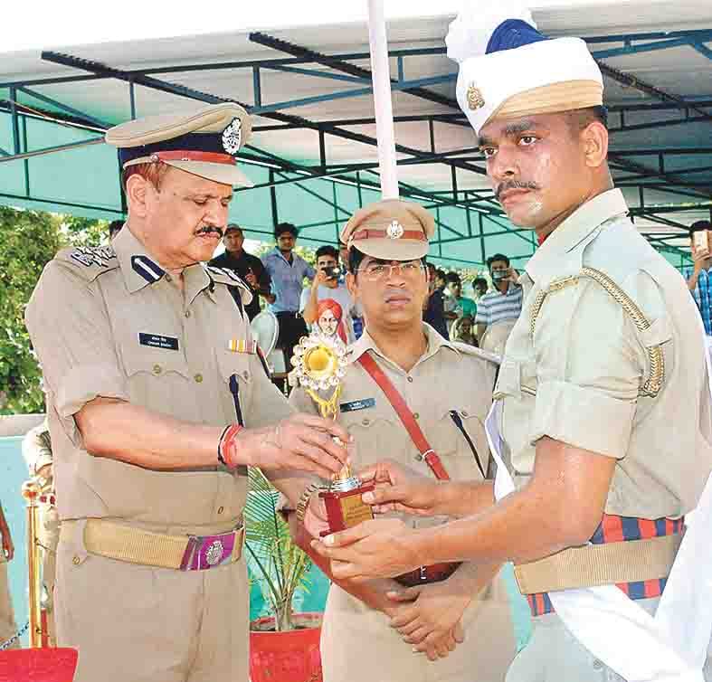 293 constable get police