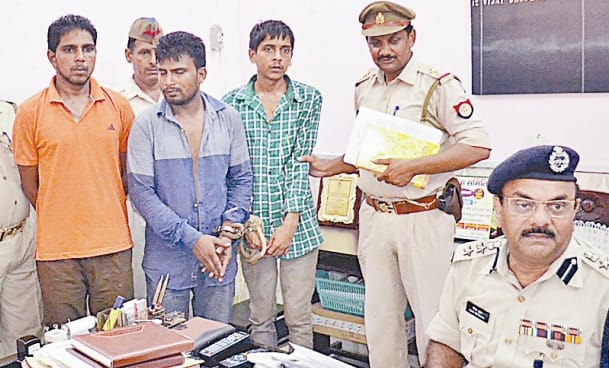 three criminals arrested