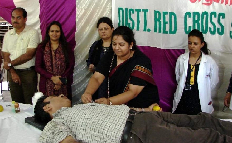 panchkula, Anyone, lifeline, blood, donation,  DC panchkula