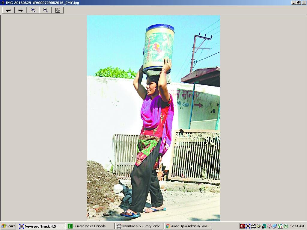Posh colony roads impoverished, losing water stench Dar