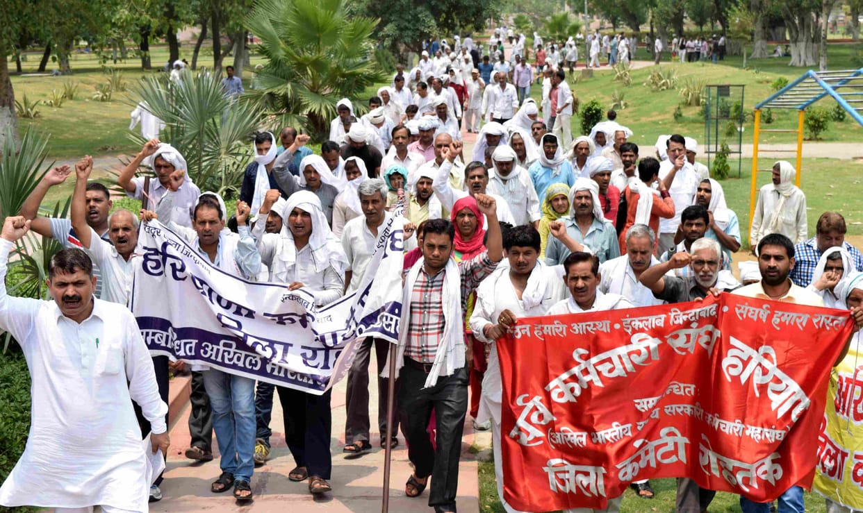 the strike appeared mixed blessing, electricity staff on strike, haryana, rohtak
