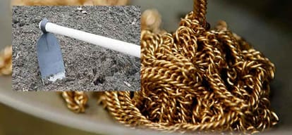 Labourers found Gold jewelry during desilting tank in vellore